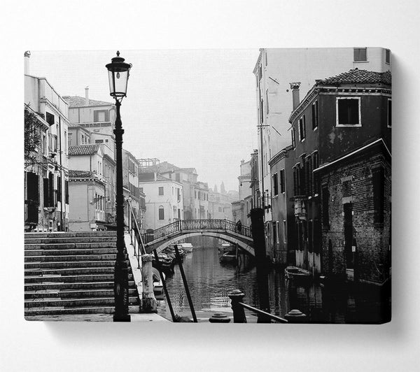 Venice Retro B n W