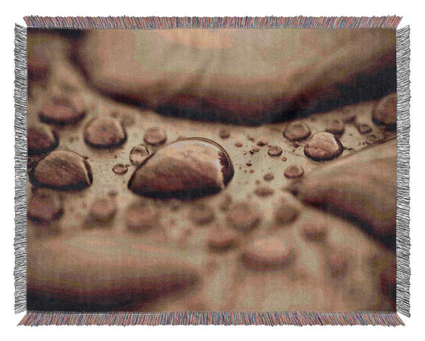 Chocolate Raindrop Woven Blanket