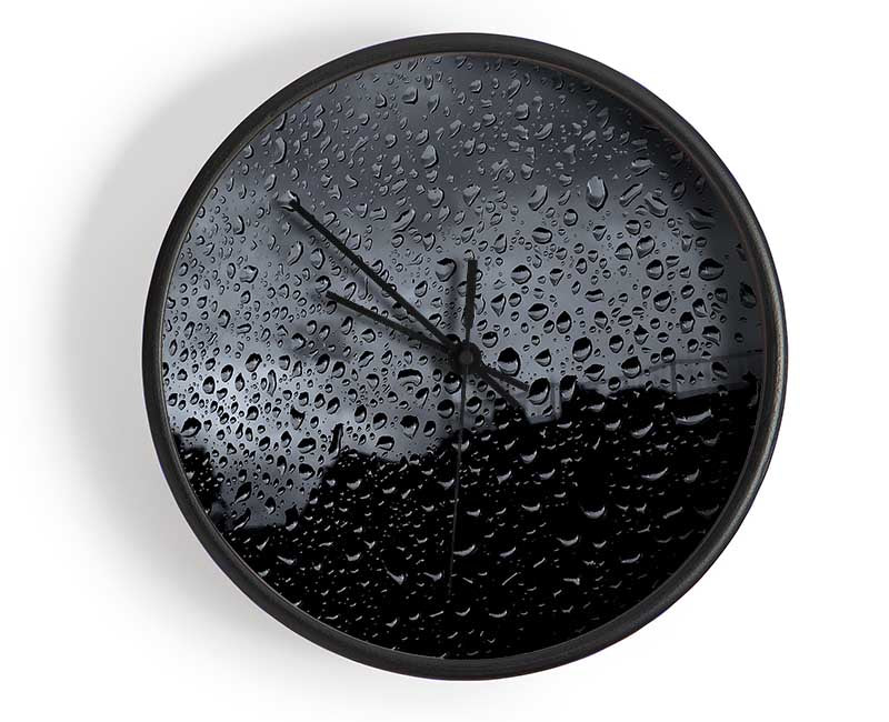 City In The Rain Clock - Wallart-Direct UK