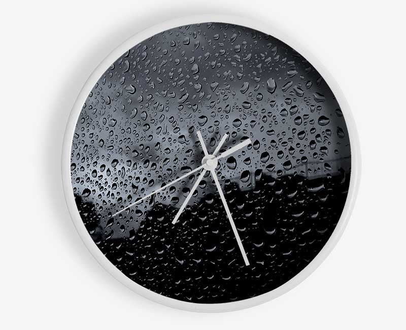 City In The Rain Clock - Wallart-Direct UK