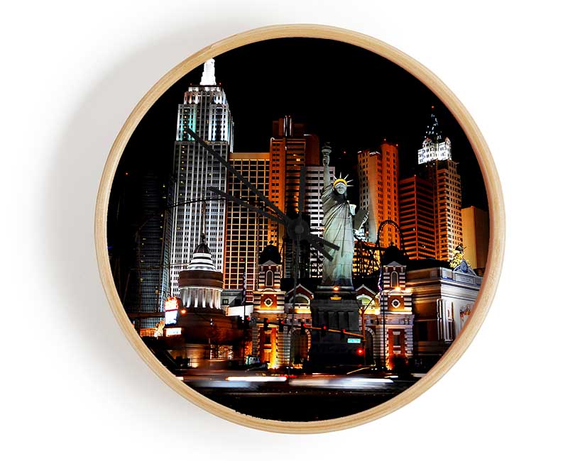 Las Vegas Statue Of Liberty Clock - Wallart-Direct UK