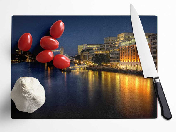 London Bridge Hospital At Night Glass Chopping Board