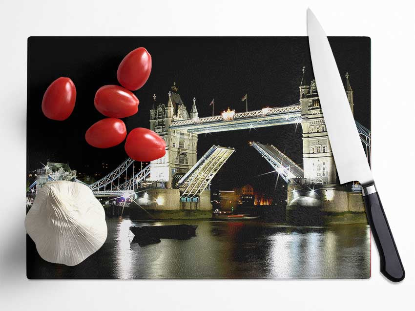 London Bridge Night Glass Chopping Board