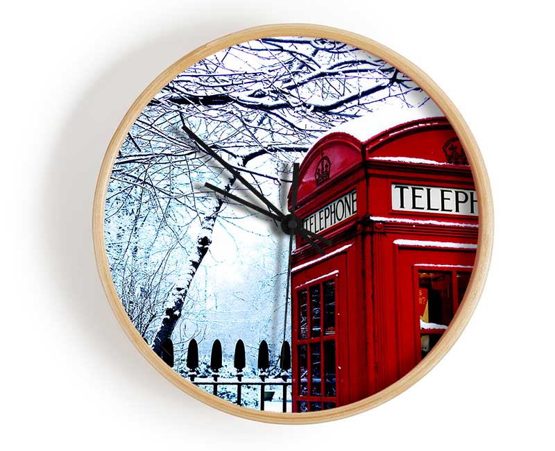 London Telephone Box In The Snow Clock - Wallart-Direct UK