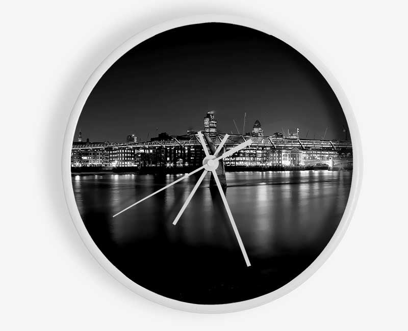 London Thames B n W Nights Clock - Wallart-Direct UK