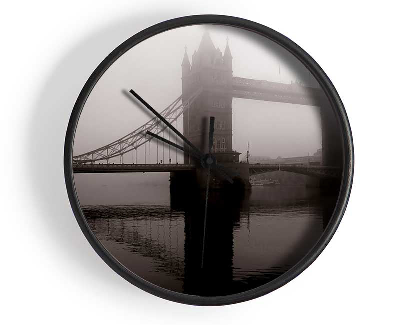 London Tower Bridge Mist Clock - Wallart-Direct UK