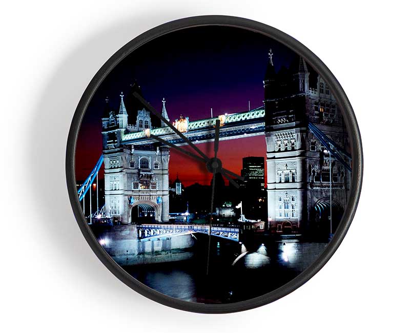 London Tower Bridge Night Vision Clock - Wallart-Direct UK