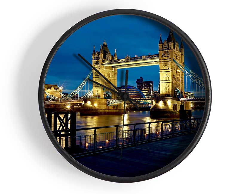 London Tower Bridge Nightlight Clock - Wallart-Direct UK