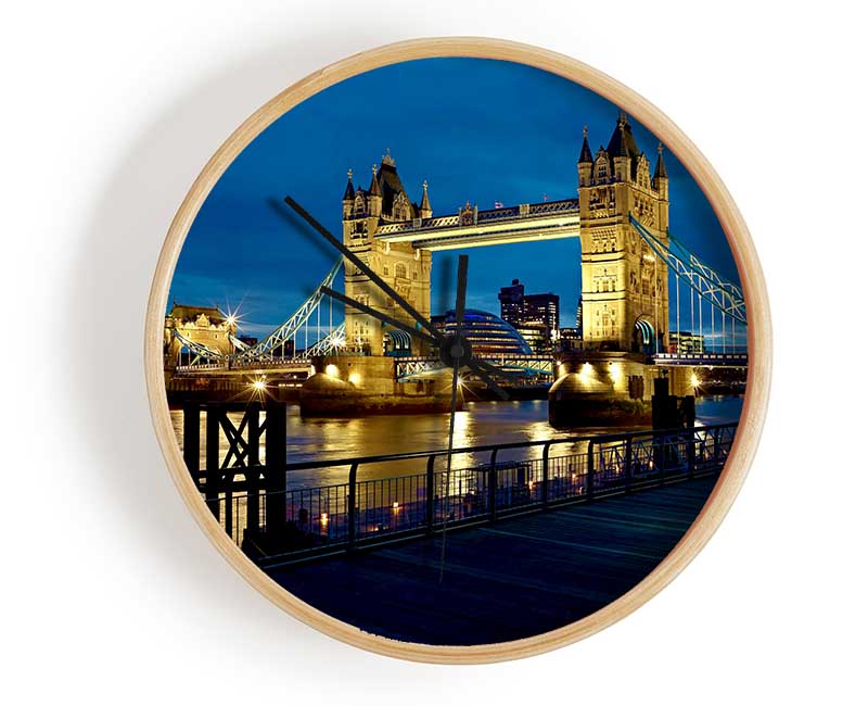 London Tower Bridge Nightlight Clock - Wallart-Direct UK