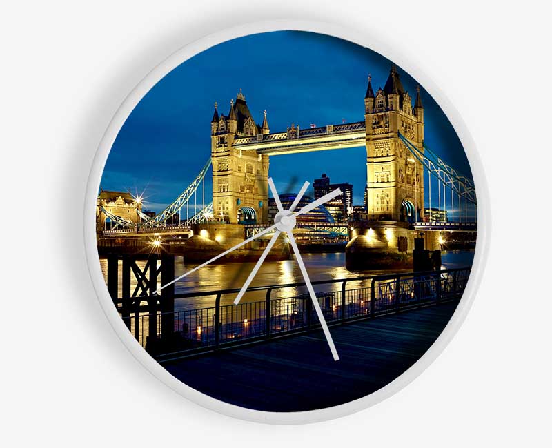 London Tower Bridge Nightlight Clock - Wallart-Direct UK