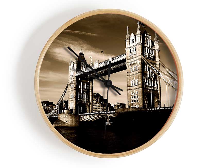 London Brown Beauty Clock - Wallart-Direct UK