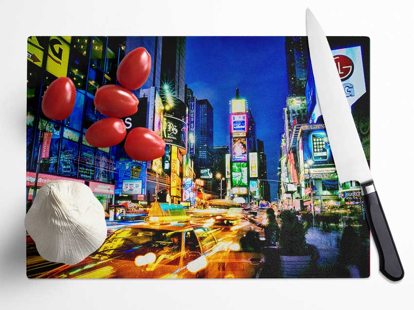 Nyc 5Th Avenue Taxi Blur Glass Chopping Board