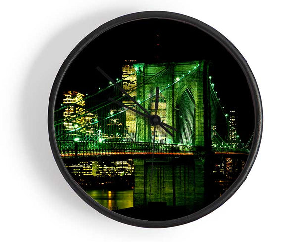 Nyc Brooklyn Bridge Green Hue Clock - Wallart-Direct UK