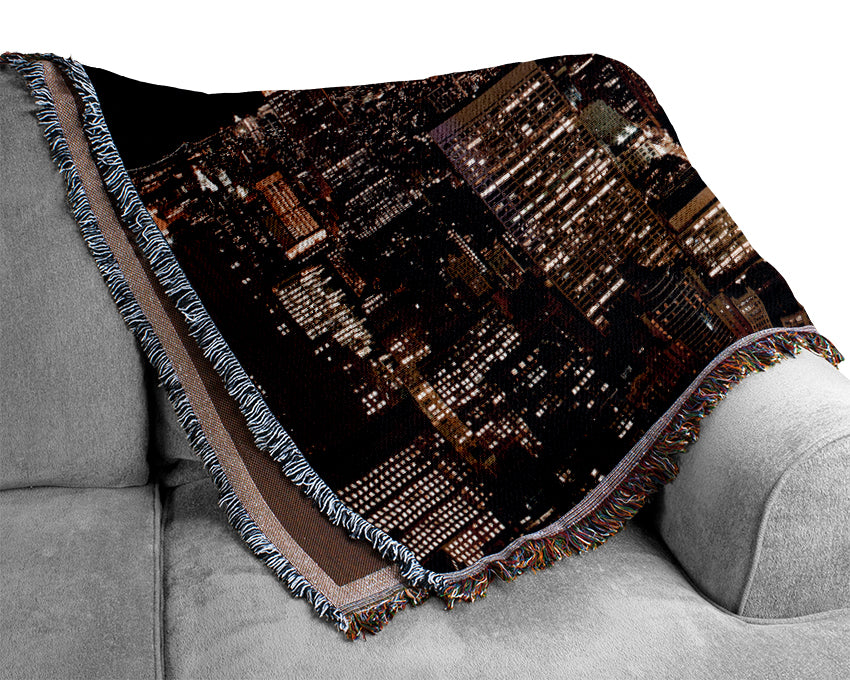 Nyc Empire State Building Red Glow Night Woven Blanket