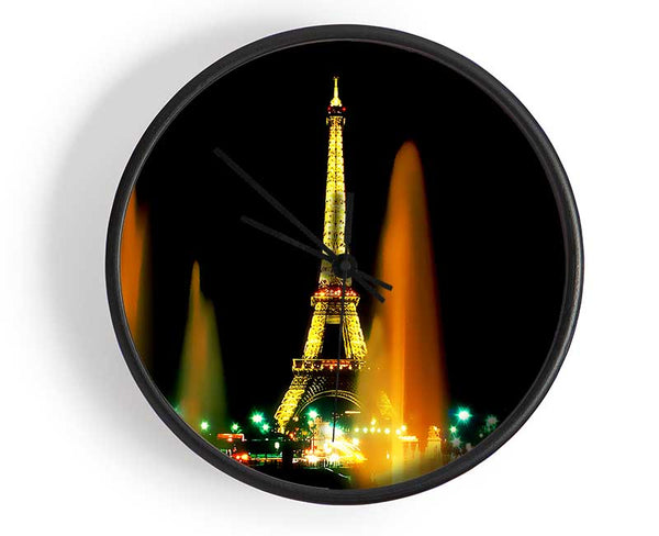 Paris Eiffel Tower Falls Clock - Wallart-Direct UK