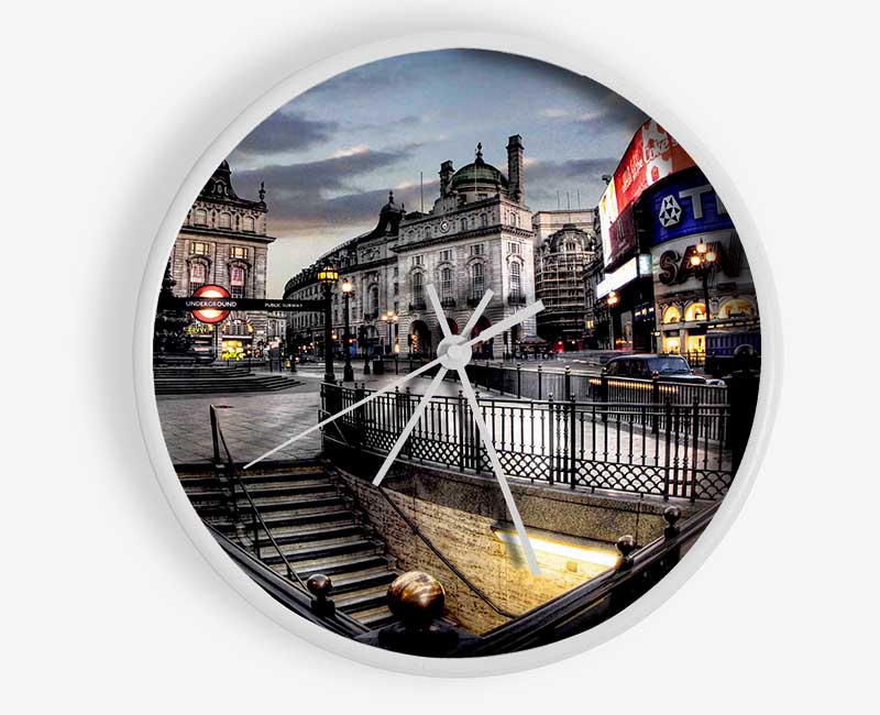 Piccadilly Circus London At Winter Clock - Wallart-Direct UK