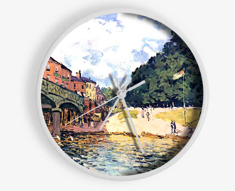 Sisley Bridge Of Hampton Court Clock - Wallart-Direct UK