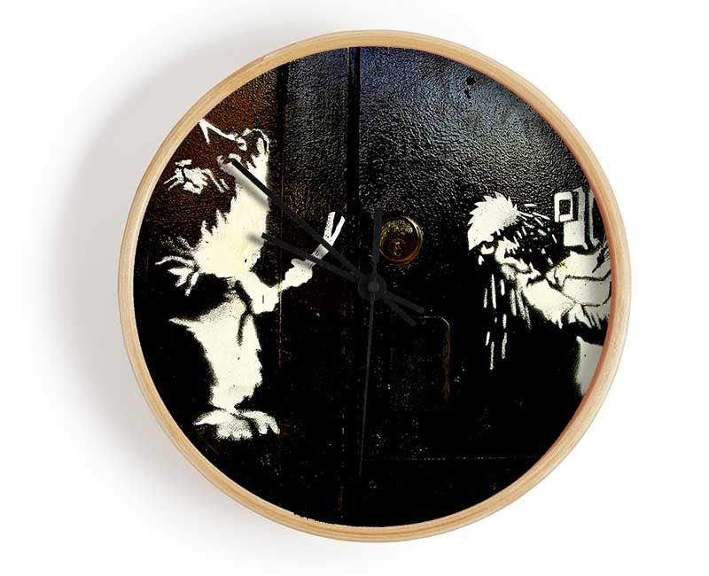 Crooked Rats Clock - Wallart-Direct UK