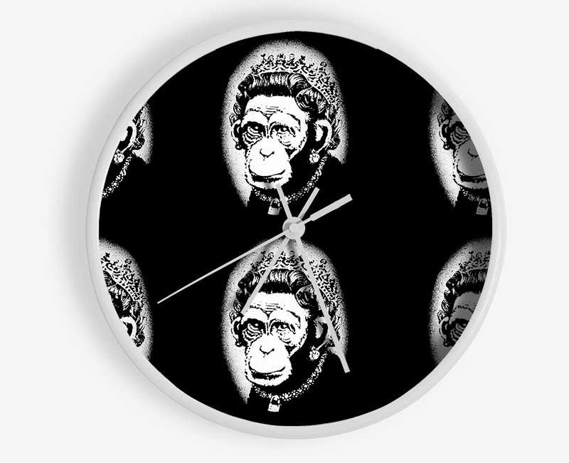 Queen Monkey Clock - Wallart-Direct UK