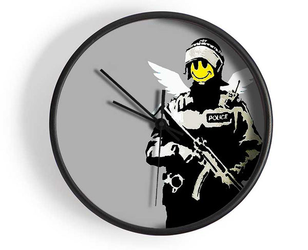 Smiley Face Angel Clock - Wallart-Direct UK