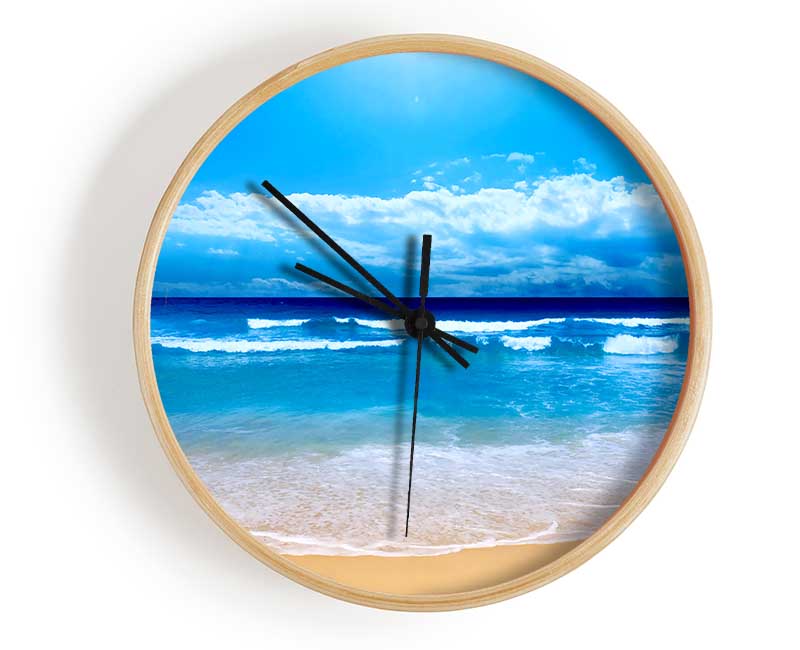 Ocean Waves Lapping On The Perfect Sands Clock - Wallart-Direct UK