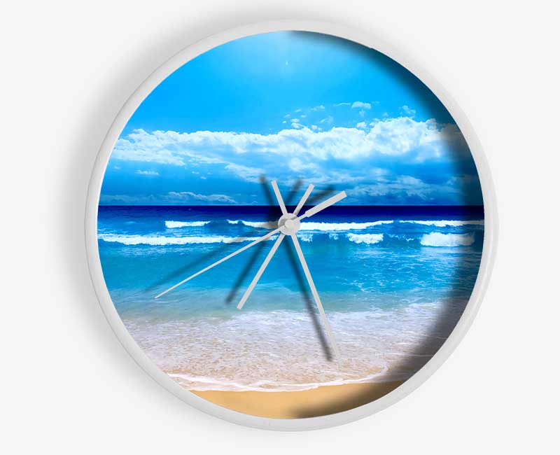 Ocean Waves Lapping On The Perfect Sands Clock - Wallart-Direct UK