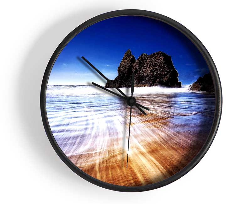 Retreating Wave Clock - Wallart-Direct UK