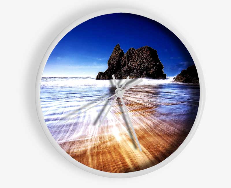 Retreating Wave Clock - Wallart-Direct UK