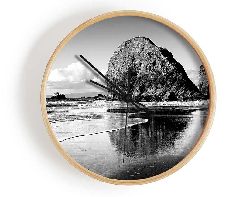 Magnificent Ocean Rocks B n W Clock - Wallart-Direct UK