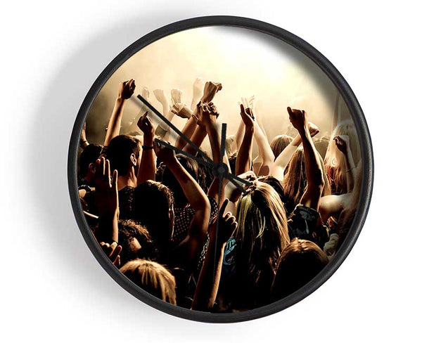 Concert Crowd Clock - Wallart-Direct UK