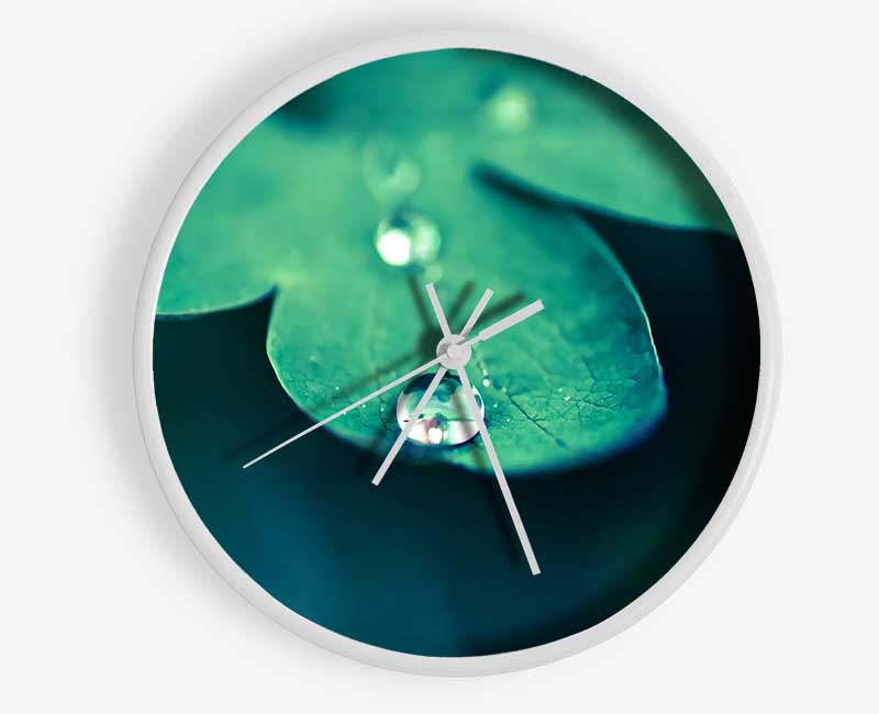 Drop Of Water Macro Clock - Wallart-Direct UK