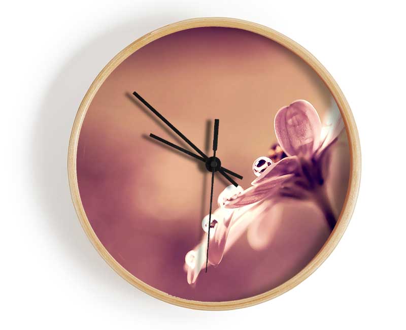 Stunning Dewdrop Haze Clock - Wallart-Direct UK