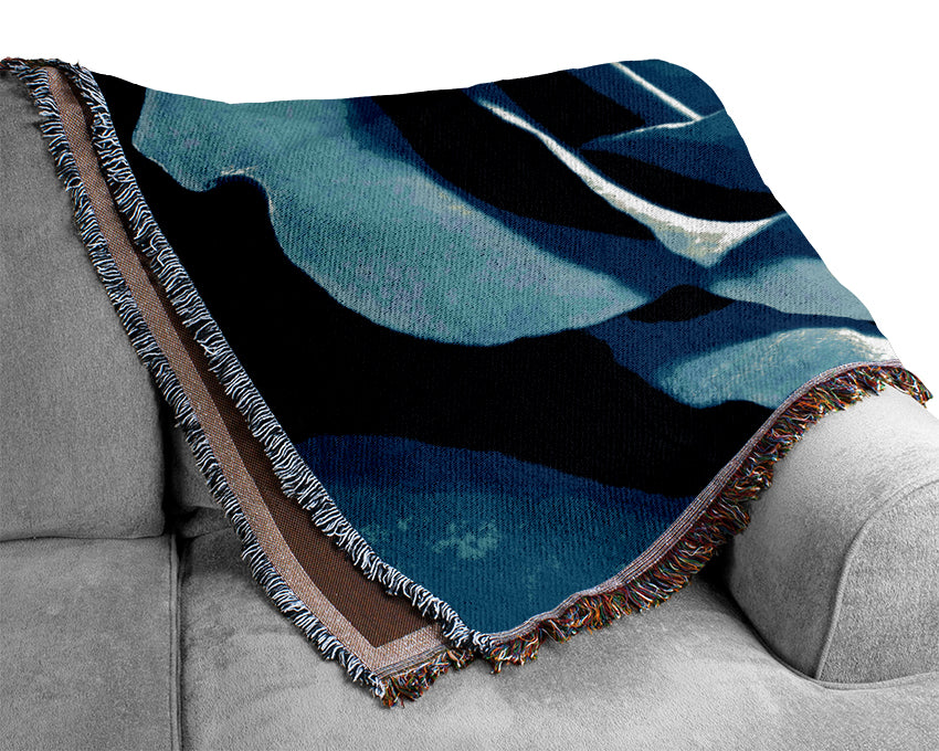 Blue Rose Petals Woven Blanket