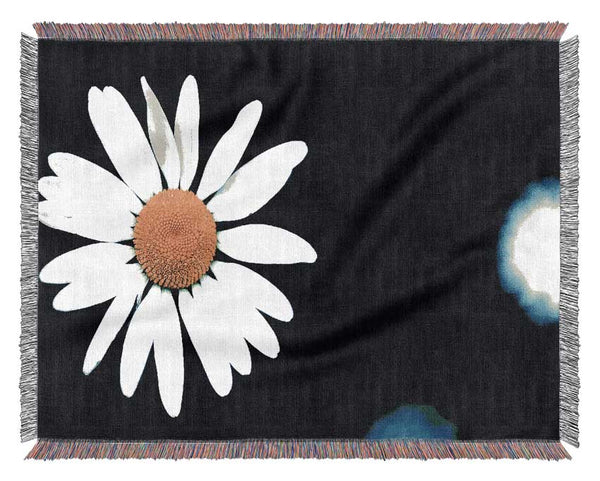 Single White Daisy Woven Blanket