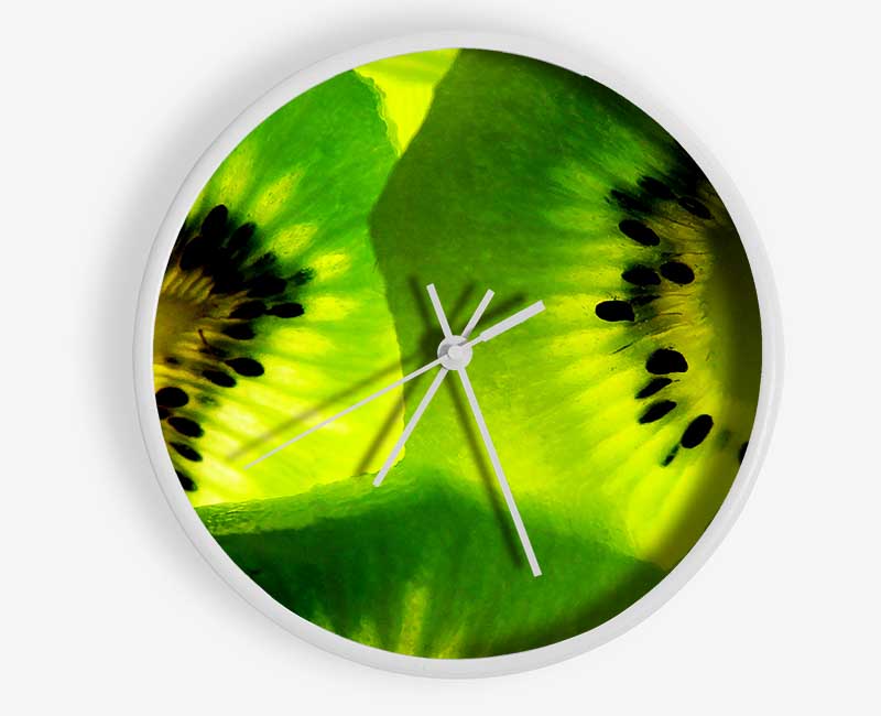 Kiwi Close-Up Clock - Wallart-Direct UK