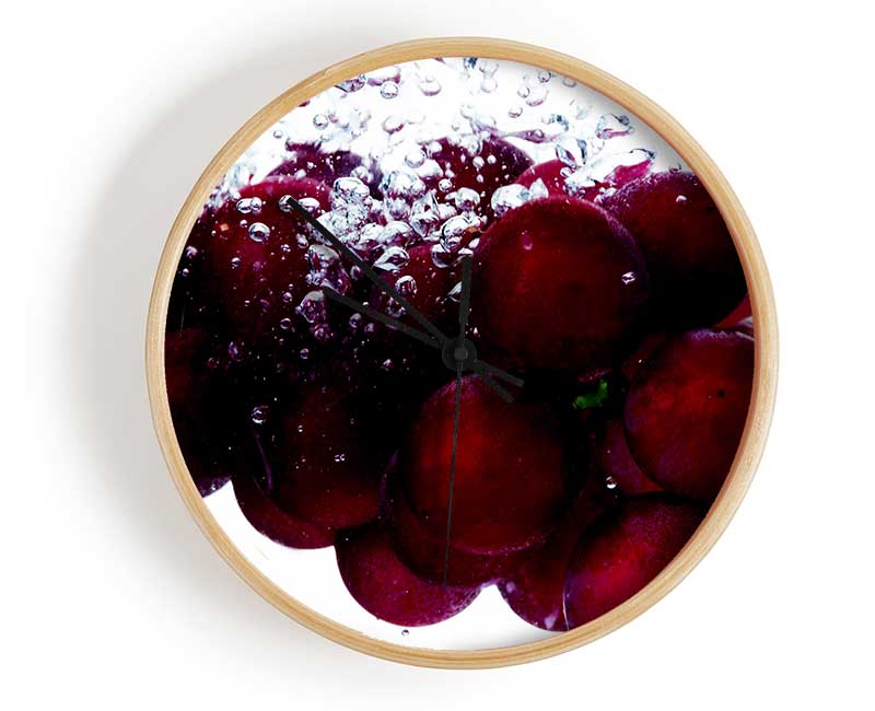 Water Splash Grapes Clock - Wallart-Direct UK