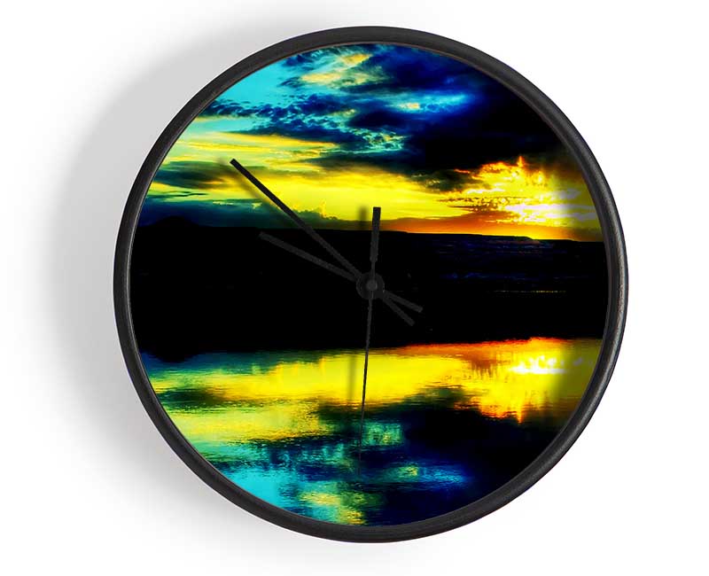 Lake Daybreak Clock - Wallart-Direct UK