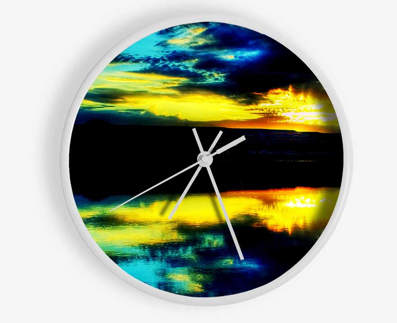 Lake Daybreak Clock - Wallart-Direct UK