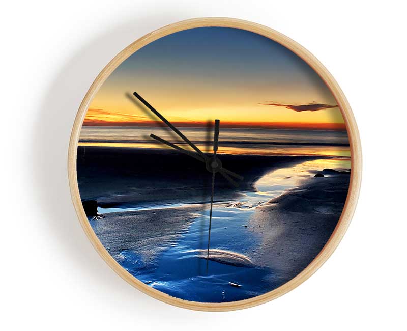 The Light On The Ocean Clock - Wallart-Direct UK