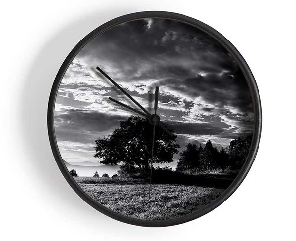 Countryside Retreat B n W Clock - Wallart-Direct UK