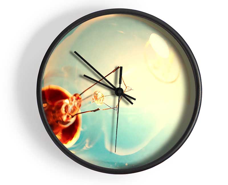 Light Bulb Macro Clock - Wallart-Direct UK