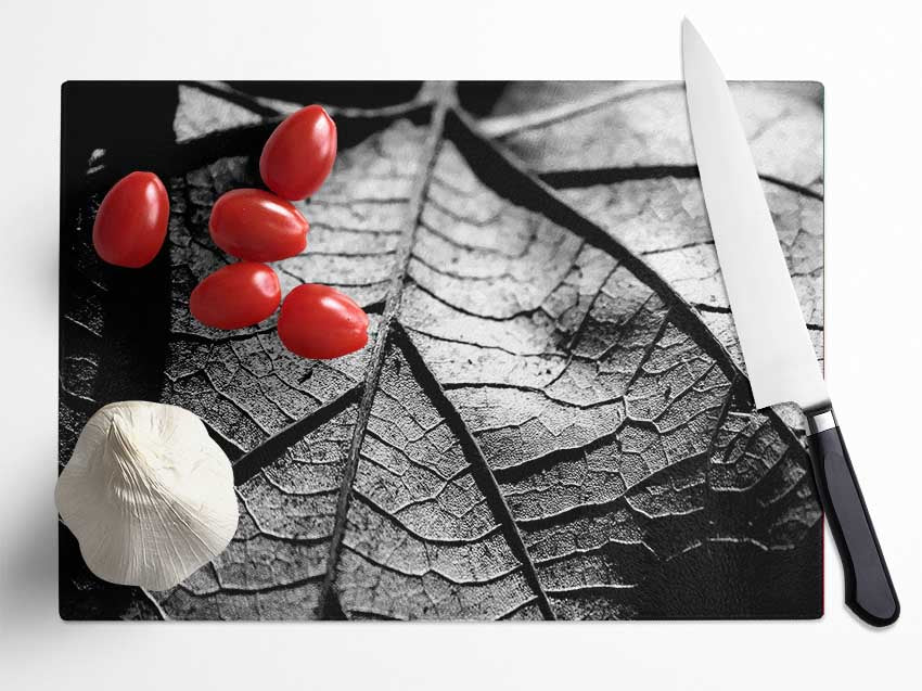 Dry Leaf Black And White Glass Chopping Board