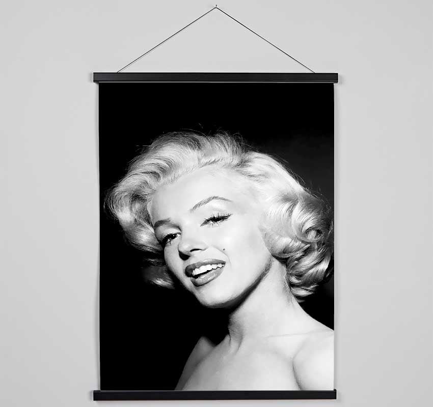 Marilyn Monroe Beautiful Face Hanging Poster - Wallart-Direct UK