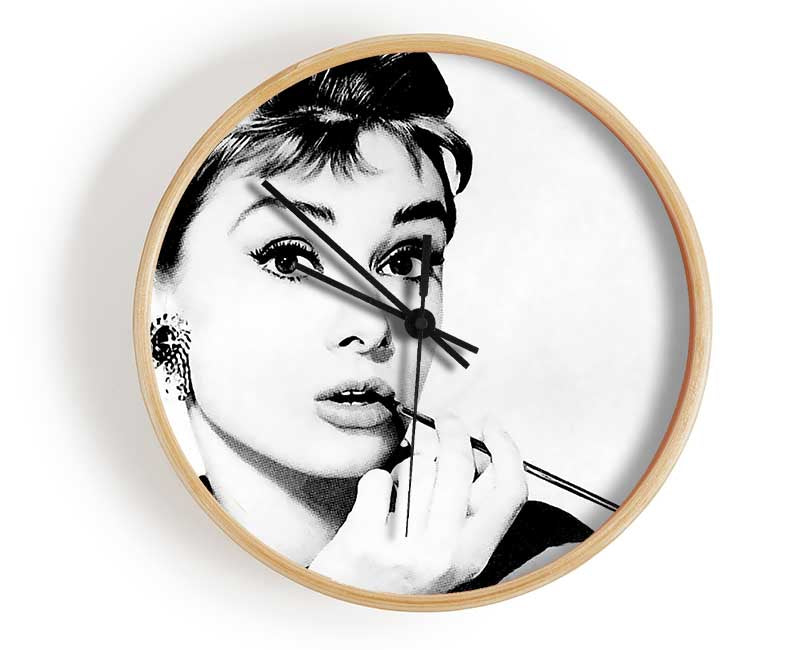 Audrey Hepburn Cigarette 1 Clock - Wallart-Direct UK