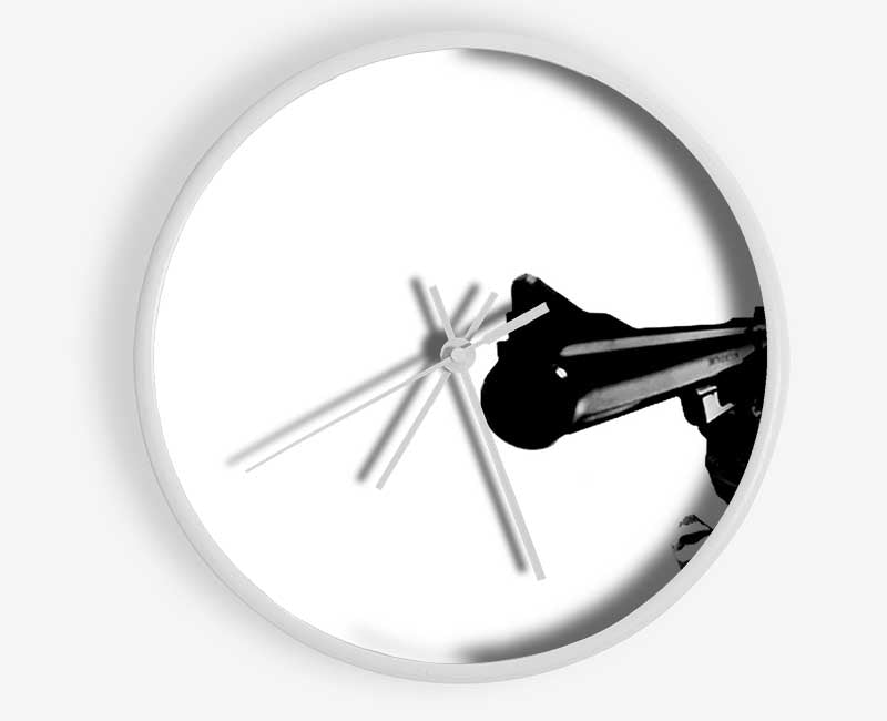 Clint Eastwood Gun Clock - Wallart-Direct UK