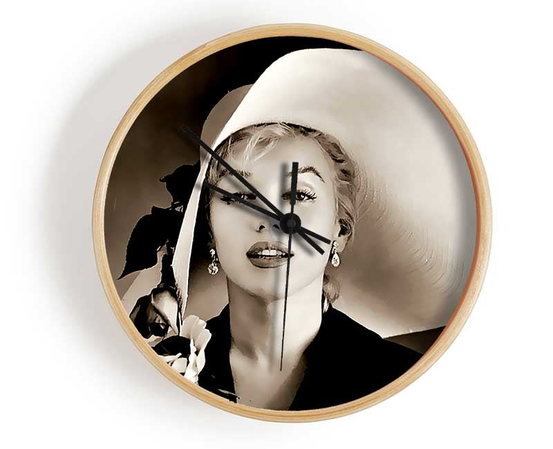 Marilyn Monroe Classic Hat Clock - Wallart-Direct UK