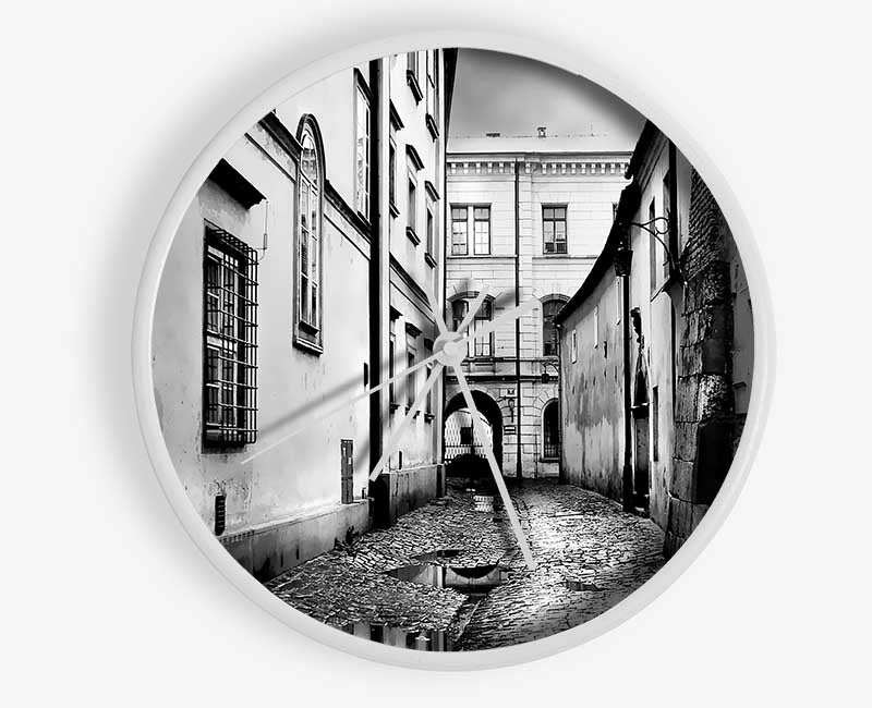 Venice Streets B n W Clock - Wallart-Direct UK