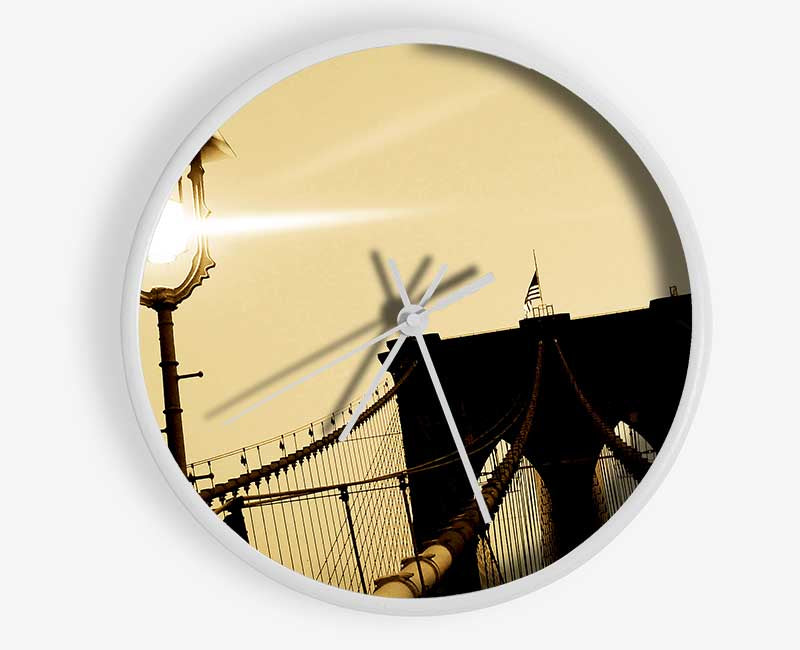 Brooklyn Bridge Street Light Retro Clock - Wallart-Direct UK