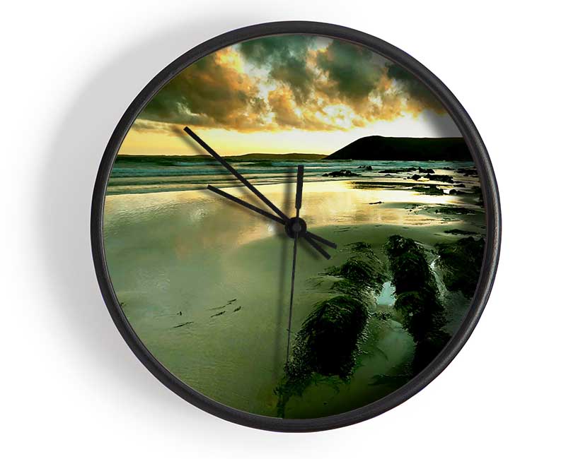 Green Ocean Reflections Clock - Wallart-Direct UK