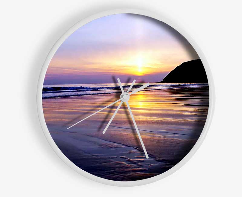 Peaceful Ocean Daybreak Clock - Wallart-Direct UK